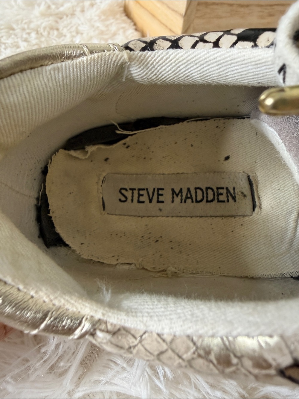 Steve Madden Mirage Suede Snake Print Lace Up Low Top Sneakers Grey Silver Sz 8 - Picture 6 of 9